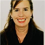 Profesora de inglés imparte clases particulares y apoyo en diversas asignaturas